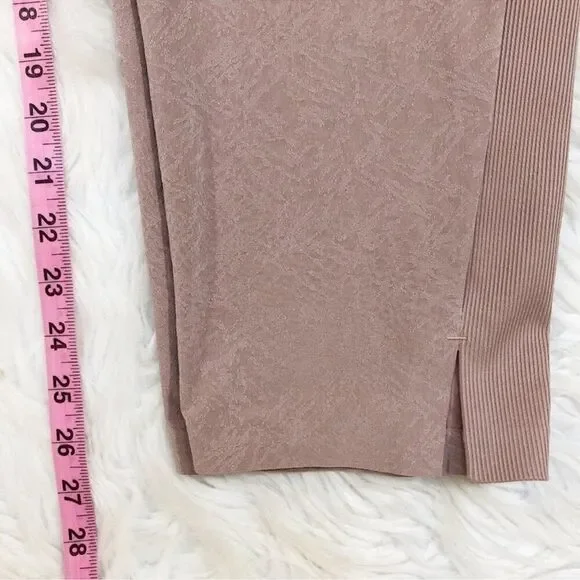 ATHLETA Brooklyn Textured Ankle Pant 982287 in Grain Camo Mocha Latte Size 8 - Picture 12 of 14